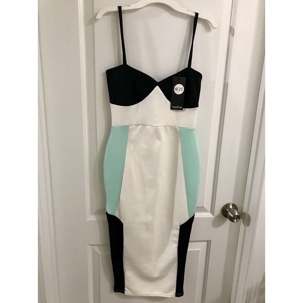 BooHoo Dress